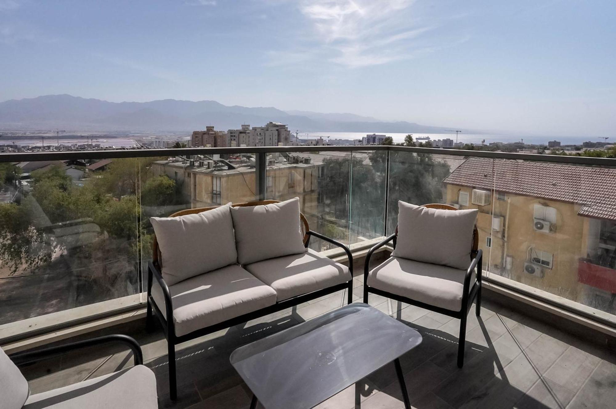 Yalarent New Stylish Apartment 3Br With Balcony เอลัต ภายนอก รูปภาพ
