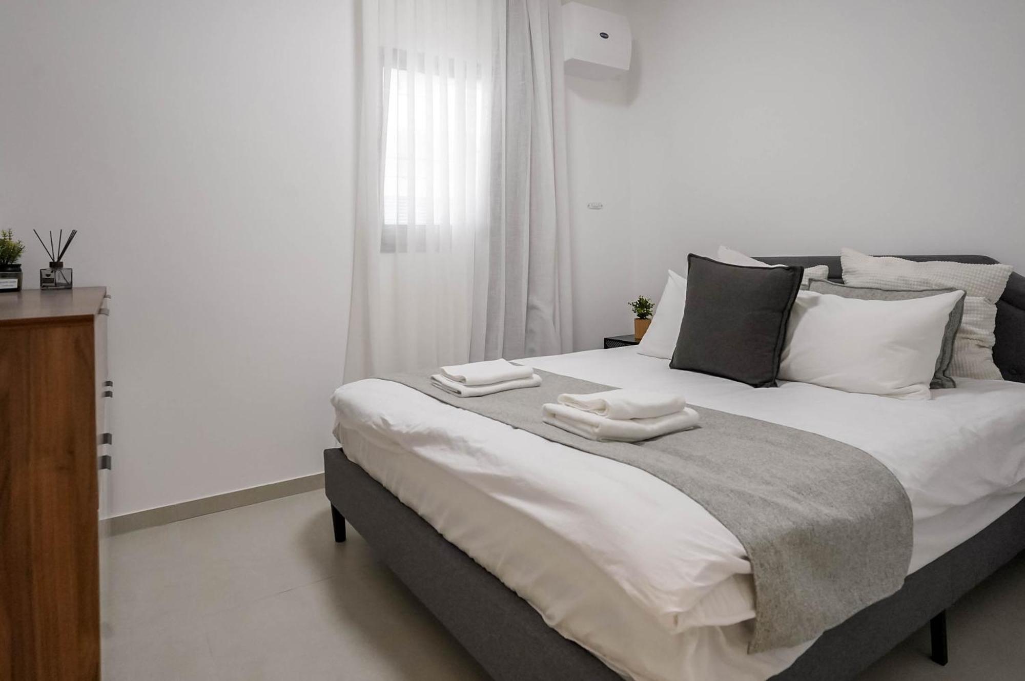 Yalarent New Stylish Apartment 3Br With Balcony เอลัต ภายนอก รูปภาพ